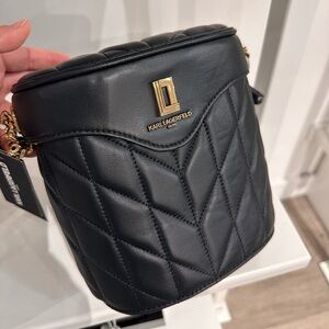NWT！Karl Lagerfeld LAFAYETTE Quilted CROSSBODY BUCKET BAG Women -BLACK